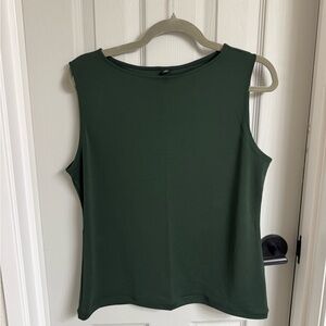 Uniqlo Crepe Jersey Boat Neck Sleeveless T-Shirt Large
